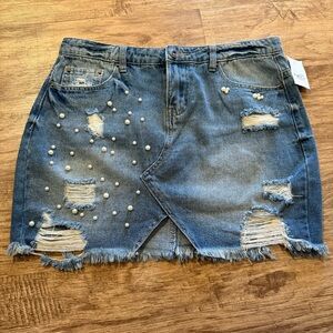 Rue21 Blue Denim Mini Skirt w/ Pearl Embellished Distressed Med 100% Cotton Y2K